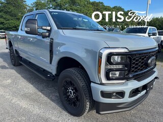 2026 Ford F-250 Lariat Truck Crew Cab