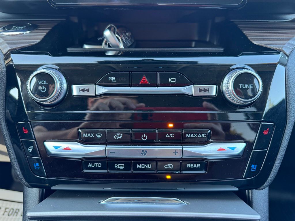 2022 Ford Explorer Limited - Photo 21