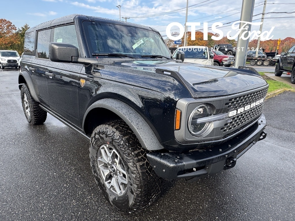 2025 Ford Bronco 4-Door Badlands's photo