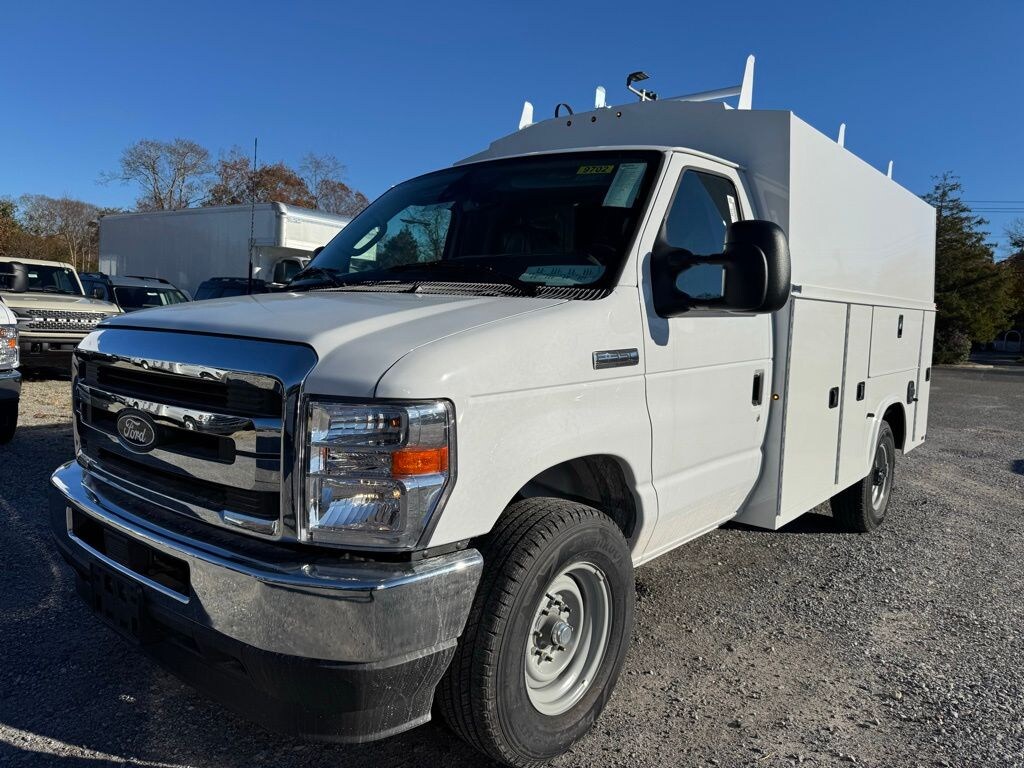 New 2026 Ford E-350 Cutaway Base Truck