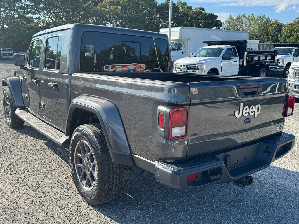 2022 Jeep Gladiator Overland photo 4