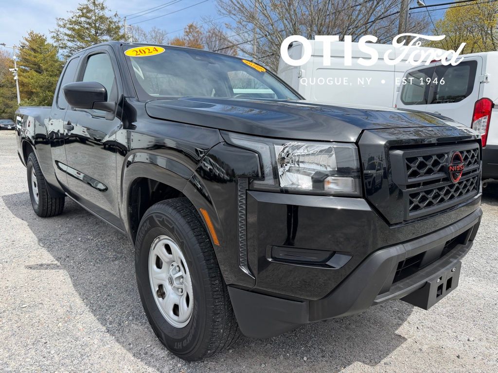 2024 Nissan Frontier