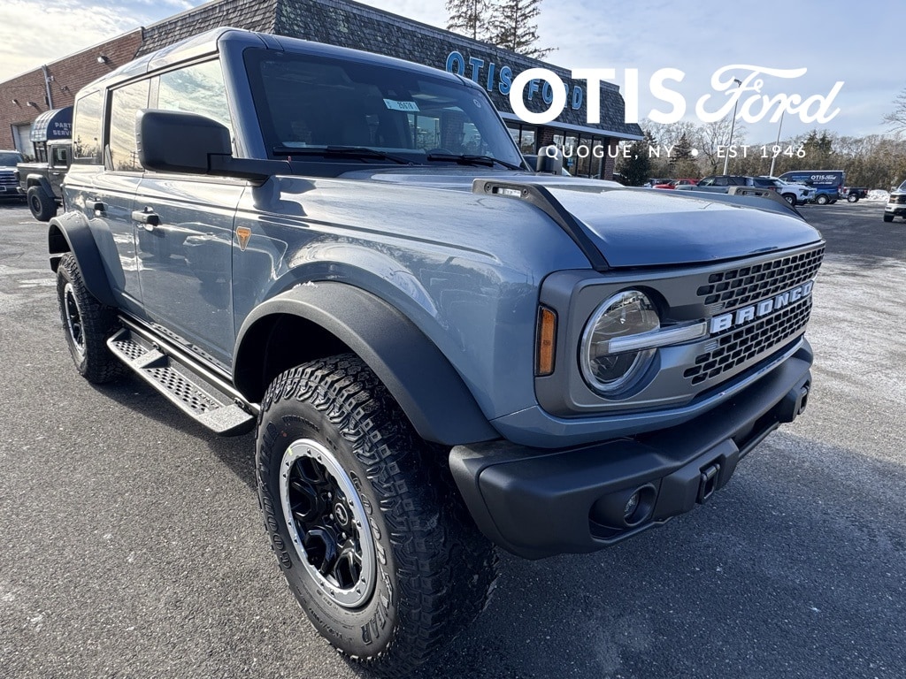 2025 Ford Bronco Badlands's photo