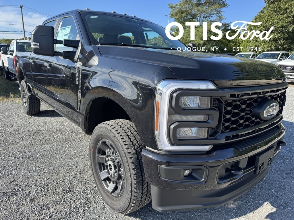 New 2026 Ford F-250 XL Truck Crew Cab