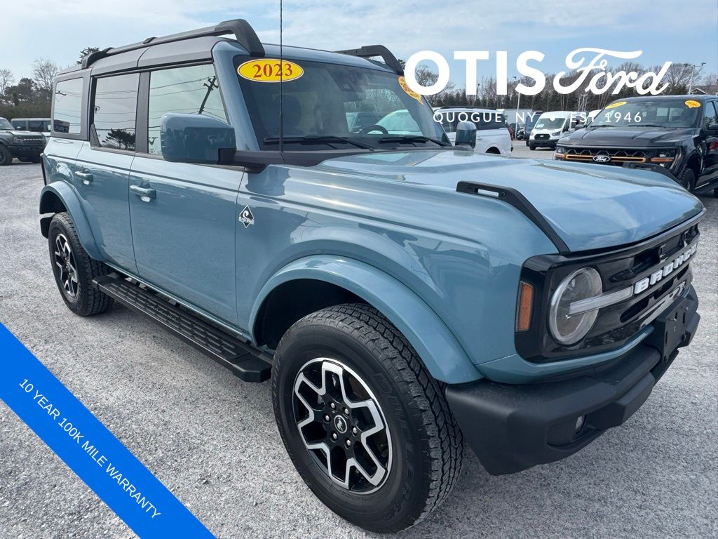 2023 Ford Bronco 4-Door Outer Banks