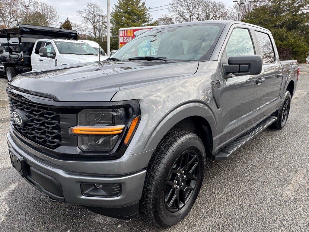2024 Ford F-150 STX photo 3