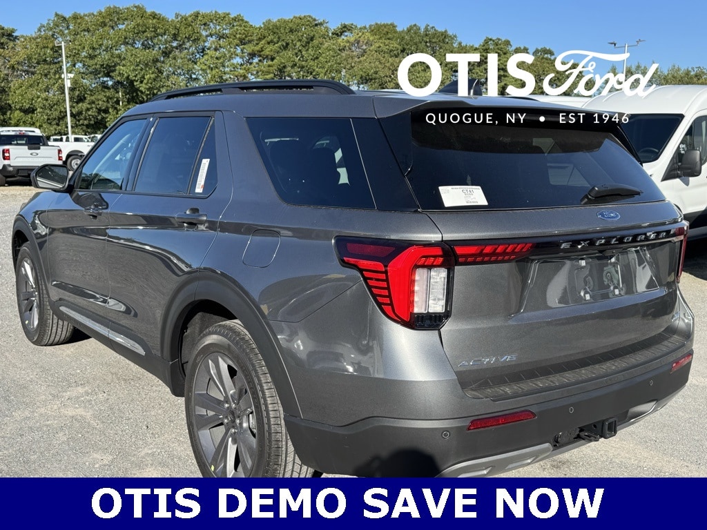 New 2025 Ford Explorer Active SUV