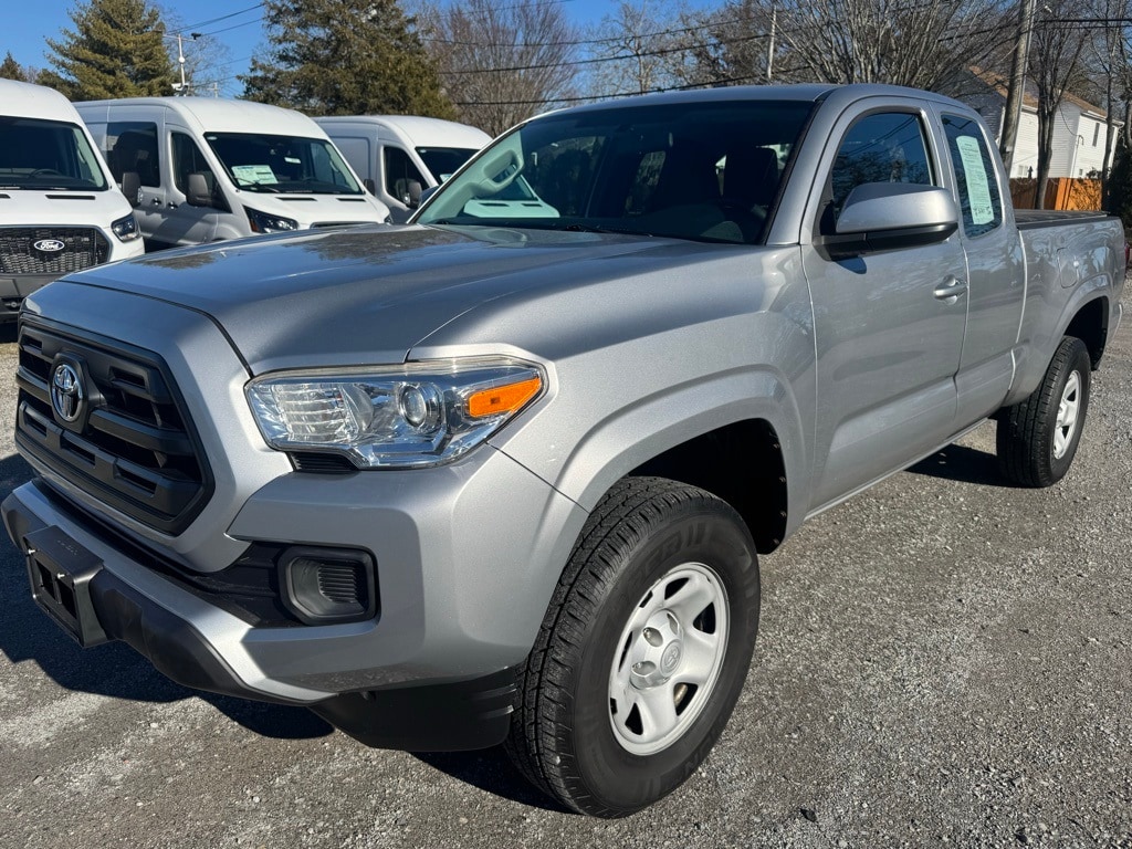 Used 2017 Toyota Tacoma SR Truck Access Cab