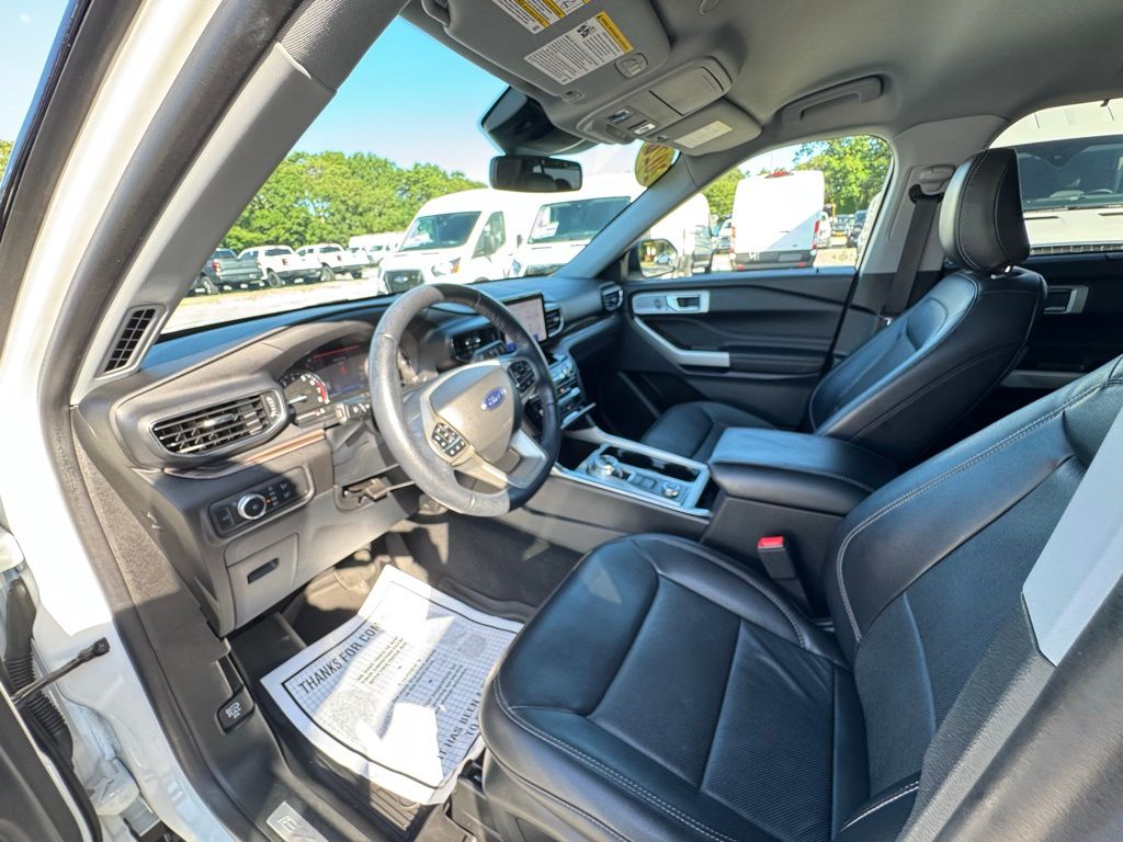 2022 Ford Explorer Limited - Photo 13