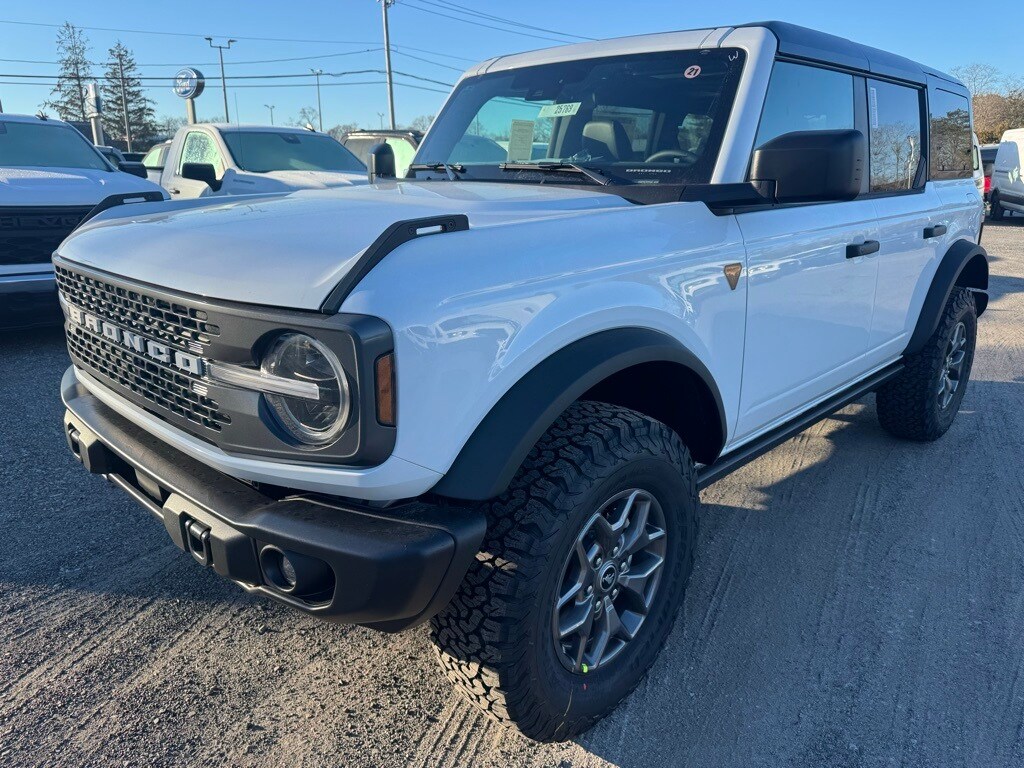 New 2025 Ford Bronco Badlands SUV