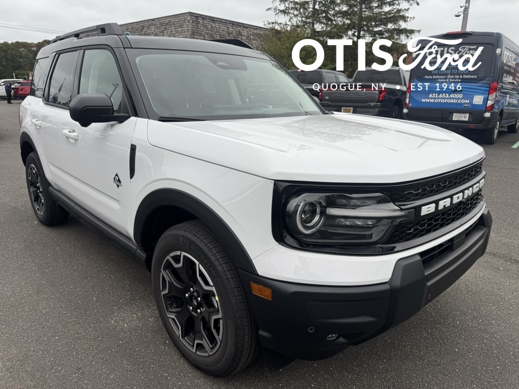 2025 Ford Bronco Sport Outer Banks's photo