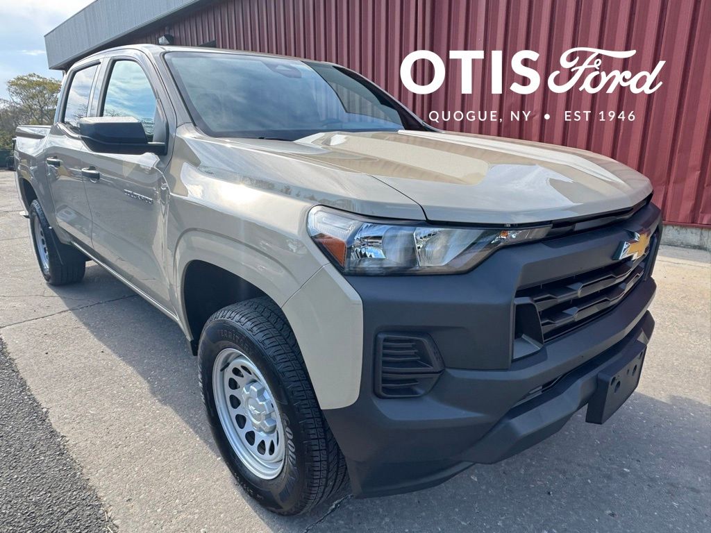 2024 Chevrolet Colorado 2WD Work Truck Crew Cab Short Box's photo