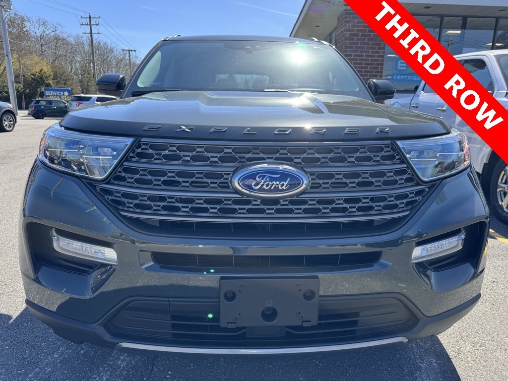 Certified 2022 Ford Explorer XLT with VIN 1FMSK8DHXNGA26164 for sale in Quogue, NY