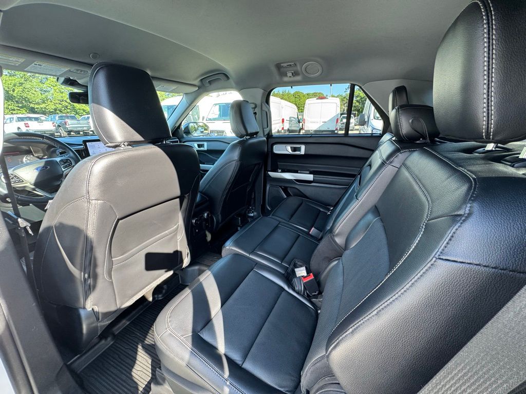 2022 Ford Explorer Limited - Photo 9