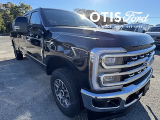 2026 Ford F-350 Lariat Truck Crew Cab