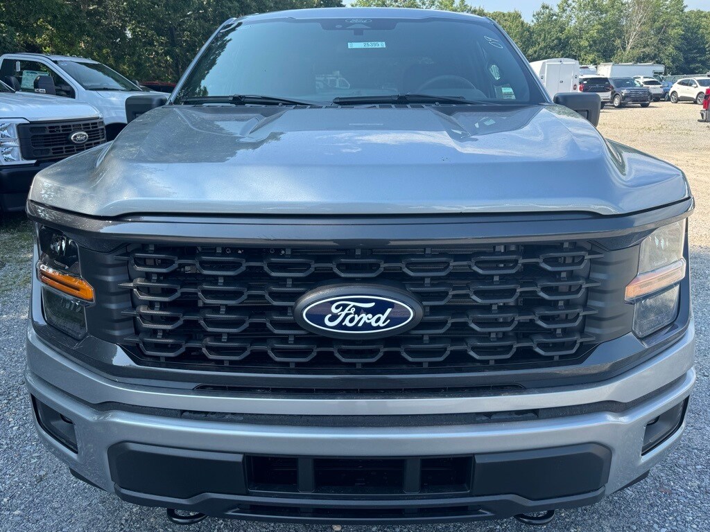 2025 Ford F-150 STX photo 2