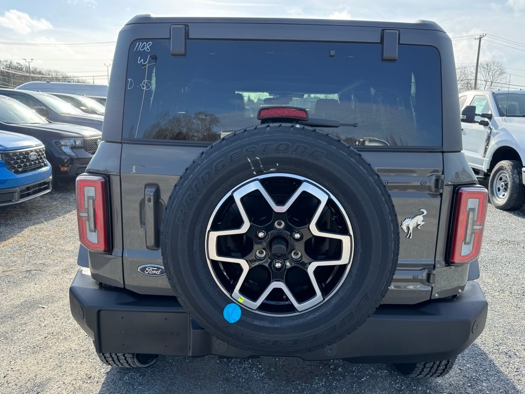 New 2025 Ford Bronco Outer Banks SUV