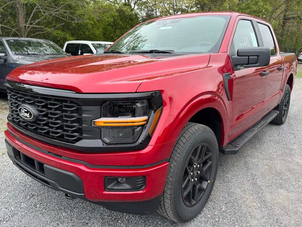 2025 Ford F-150 STX photo 3