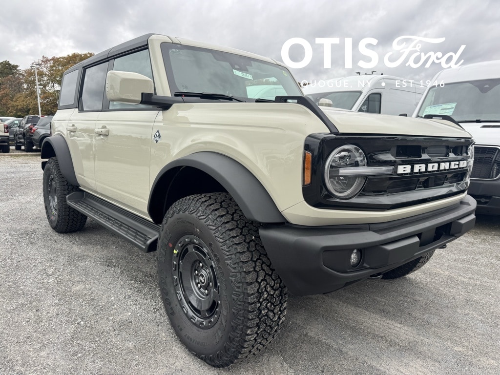 New 2025 Ford Bronco Outer Banks SUV