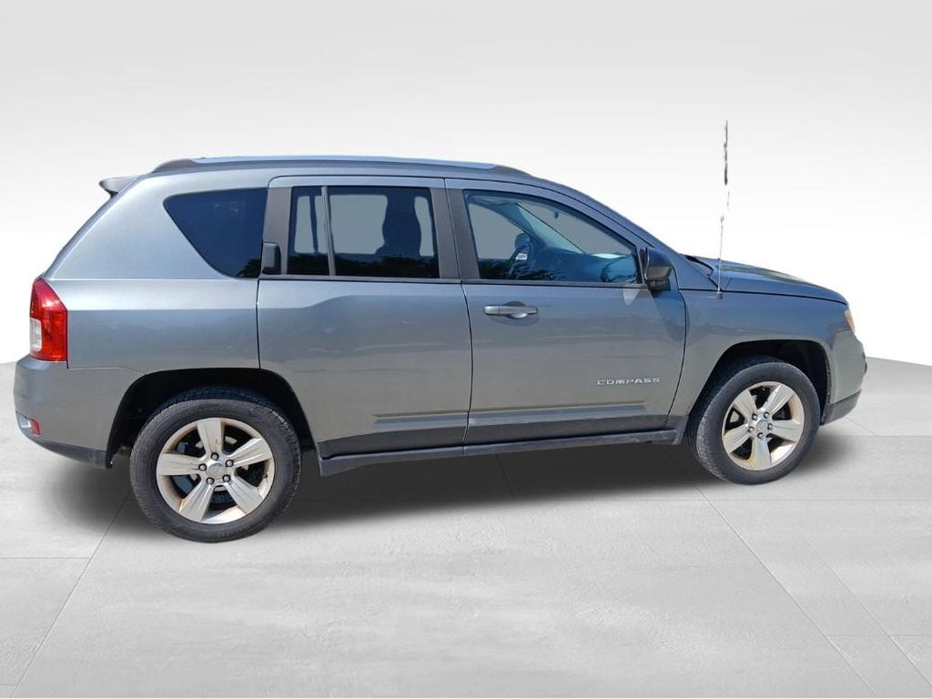 Used 2013 Jeep Compass Latitude 4x4 SUV