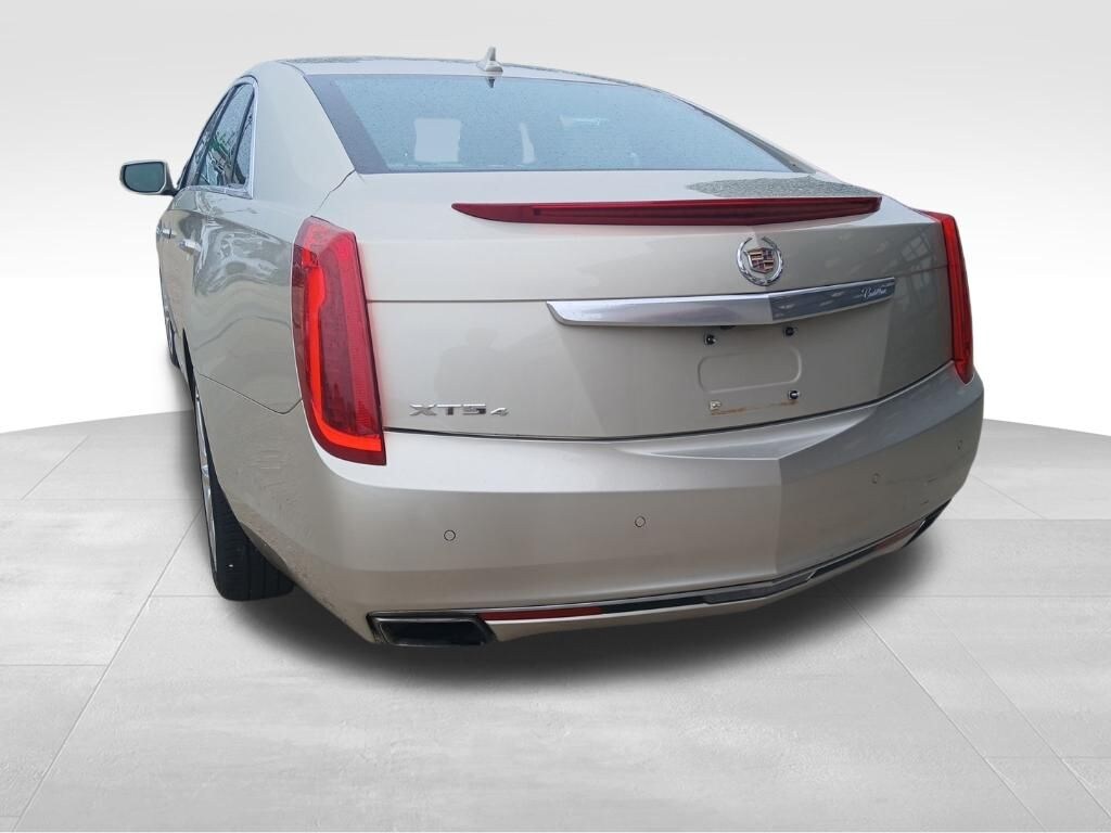 Used 2013 CADILLAC XTS Premium AWD Sedan