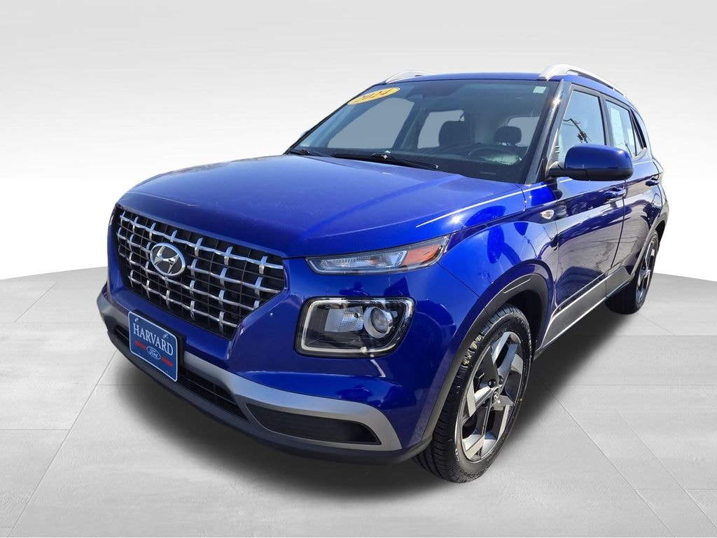 Used 2024 Hyundai Venue SEL SUV