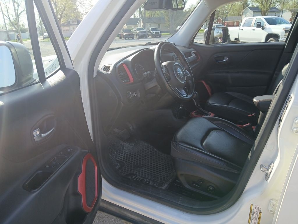 Used 2016 Jeep Renegade Trailhawk 4x4 SUV