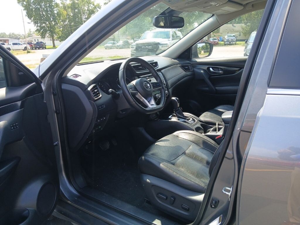 Used 2019 Nissan Rogue SL SUV