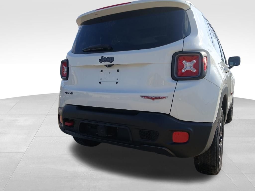 Used 2016 Jeep Renegade Trailhawk 4x4 SUV