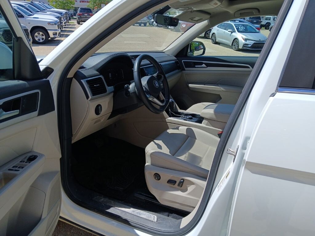 Used 2022 Volkswagen Atlas 3.6L V6 SE w/Technology SUV