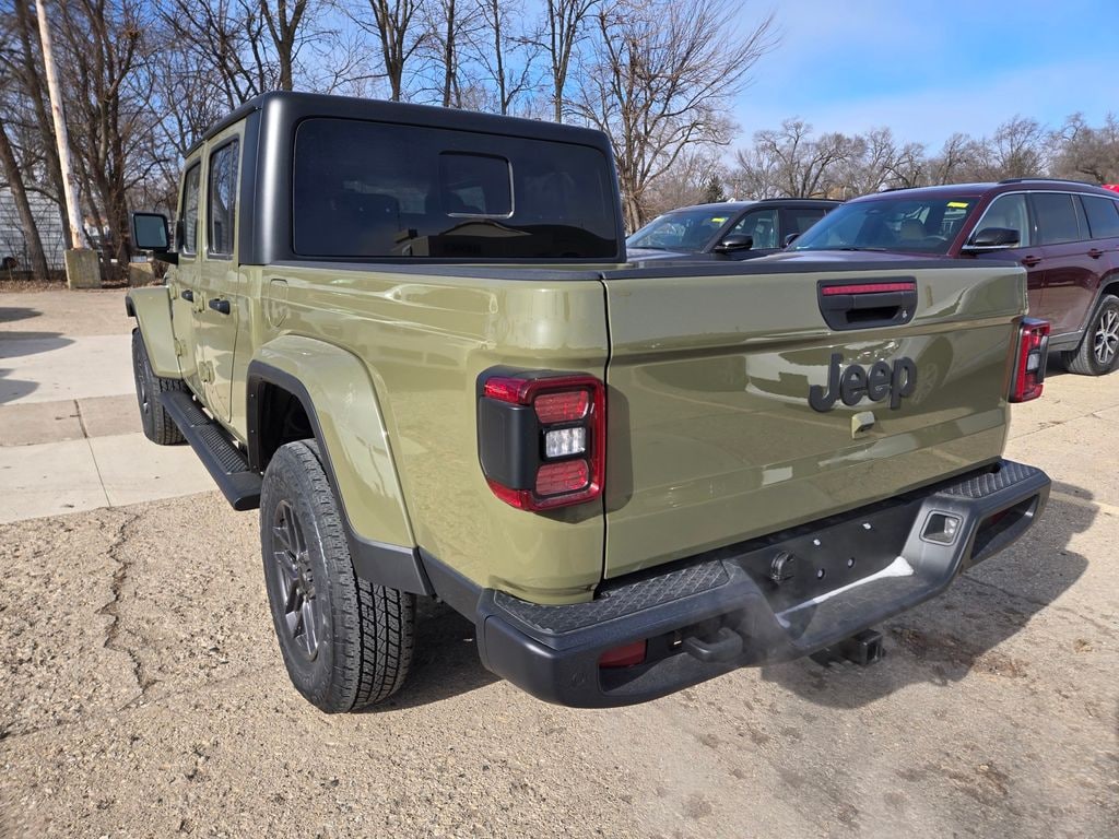 New 2026 Jeep Gladiator SPORT S 4X4 Pickup