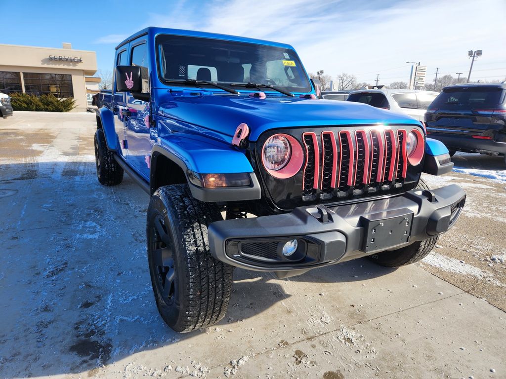 2021 Jeep Gladiator Truck Crew Cab 