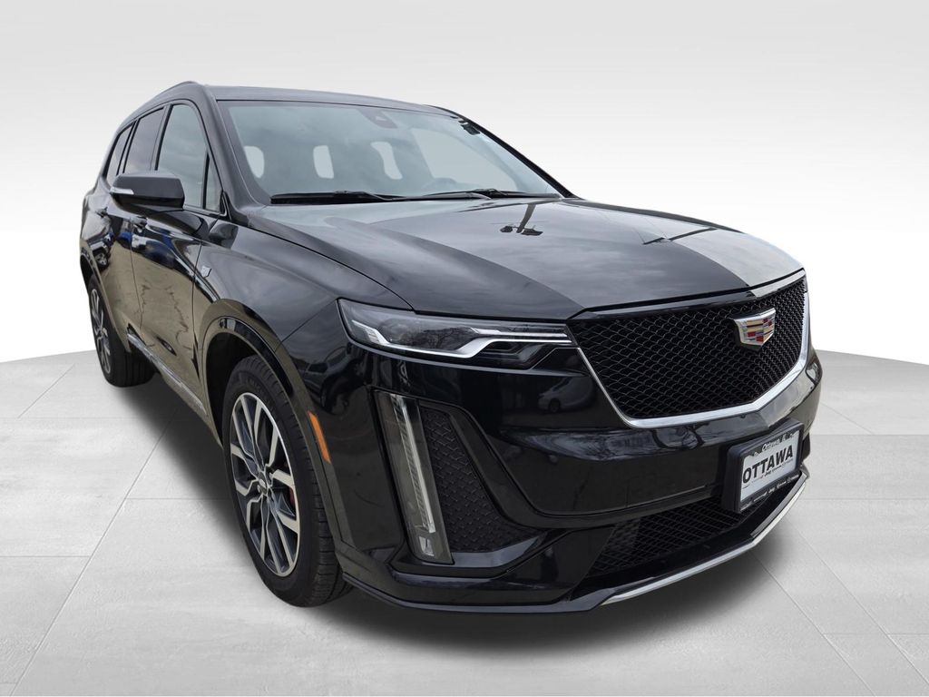 2024 Cadillac XT6