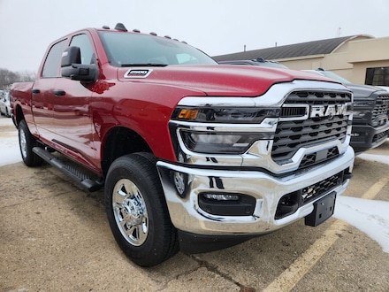 2026 Ram 2500 TRADESMAN CREW CAB 4X4 6'4 BOX Pickup