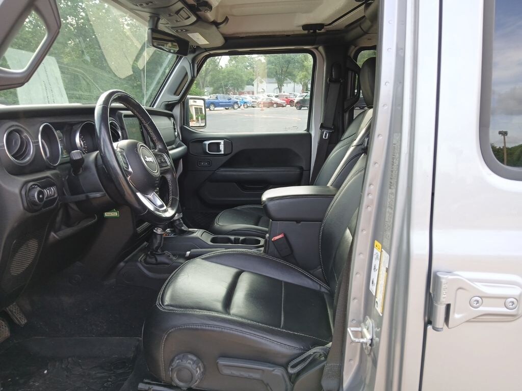 Used 2019 Jeep Wrangler Unlimited Sahara 4x4 SUV
