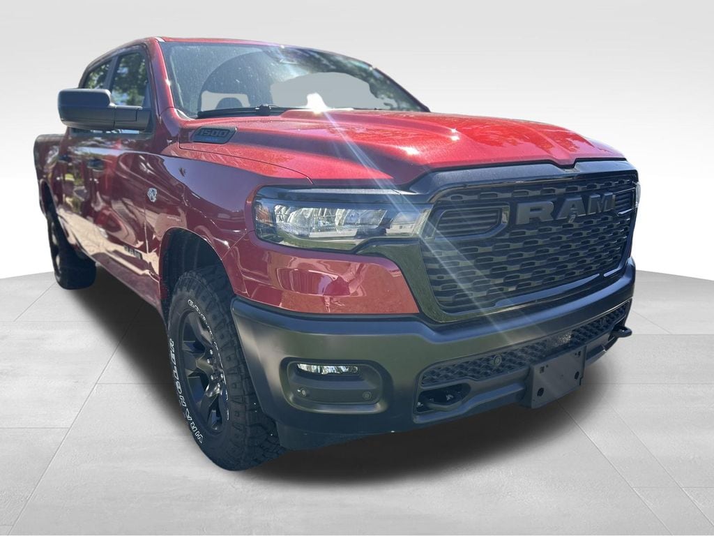 New 2026 Ram 1500 WARLOCK CREW CAB 4X4 5'7 BOX Pickup