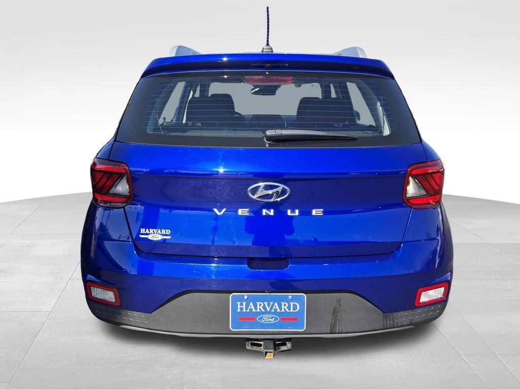Used 2024 Hyundai Venue SEL SUV