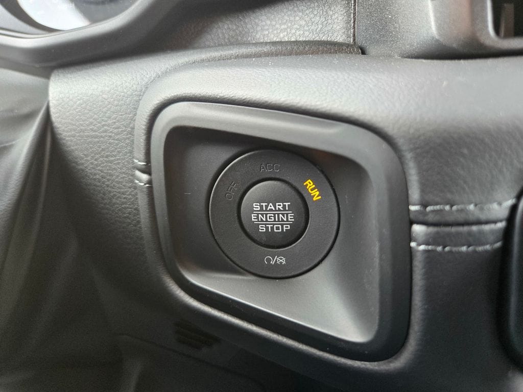 2025 Jeep Wrangler 4-Door Rubicon - Photo 13