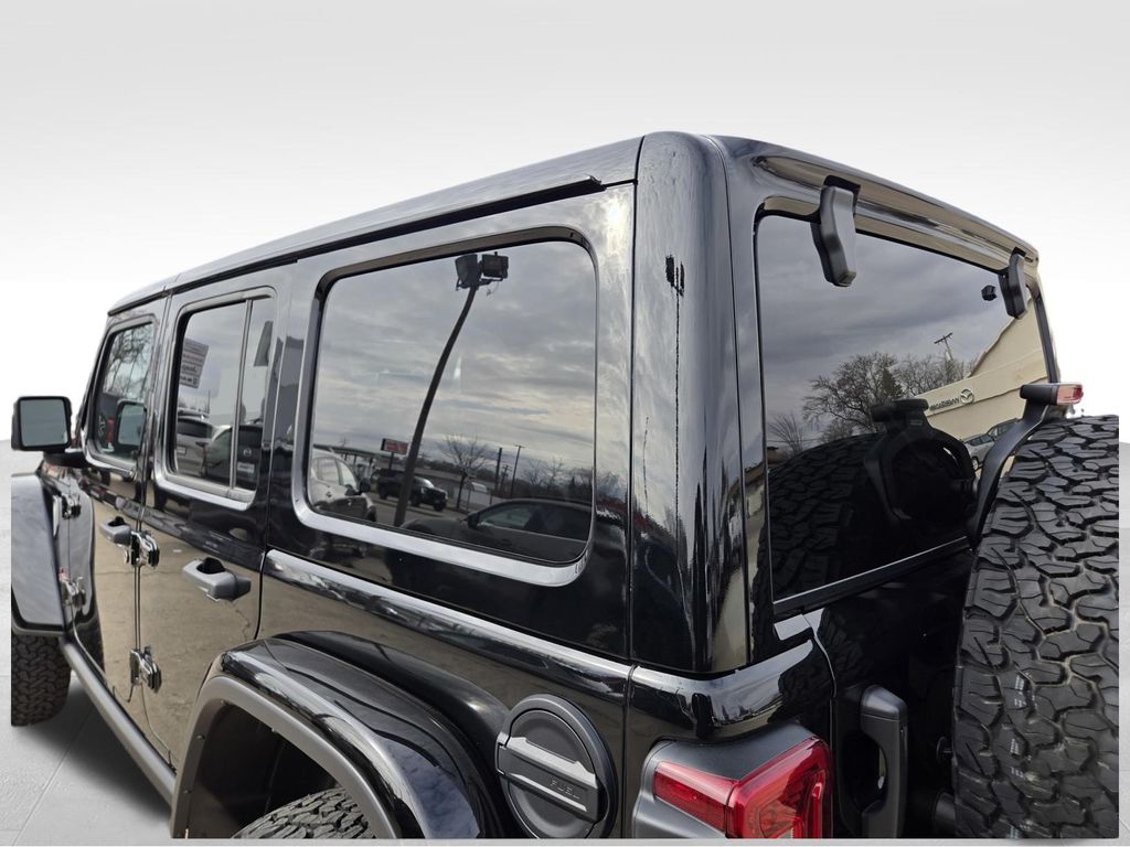 2025 Jeep Wrangler 4-Door Rubicon - Photo 24
