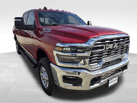 2026 Ram 2500 TRADESMAN CREW CAB 4X4 6'4 BOX Pickup