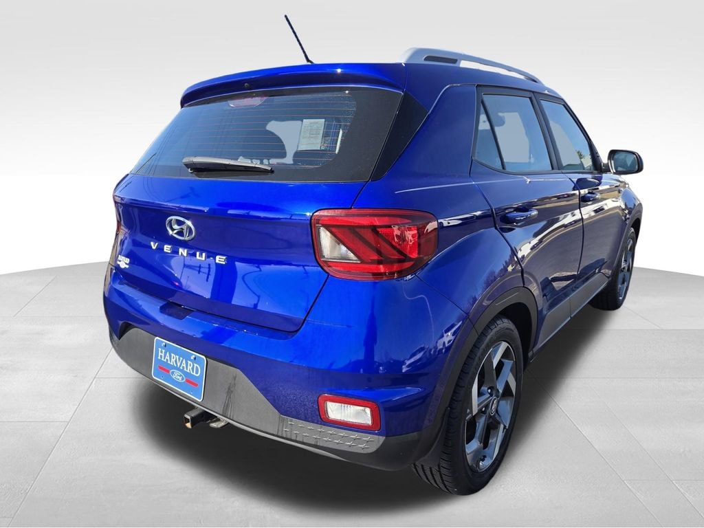 Used 2024 Hyundai Venue SEL SUV