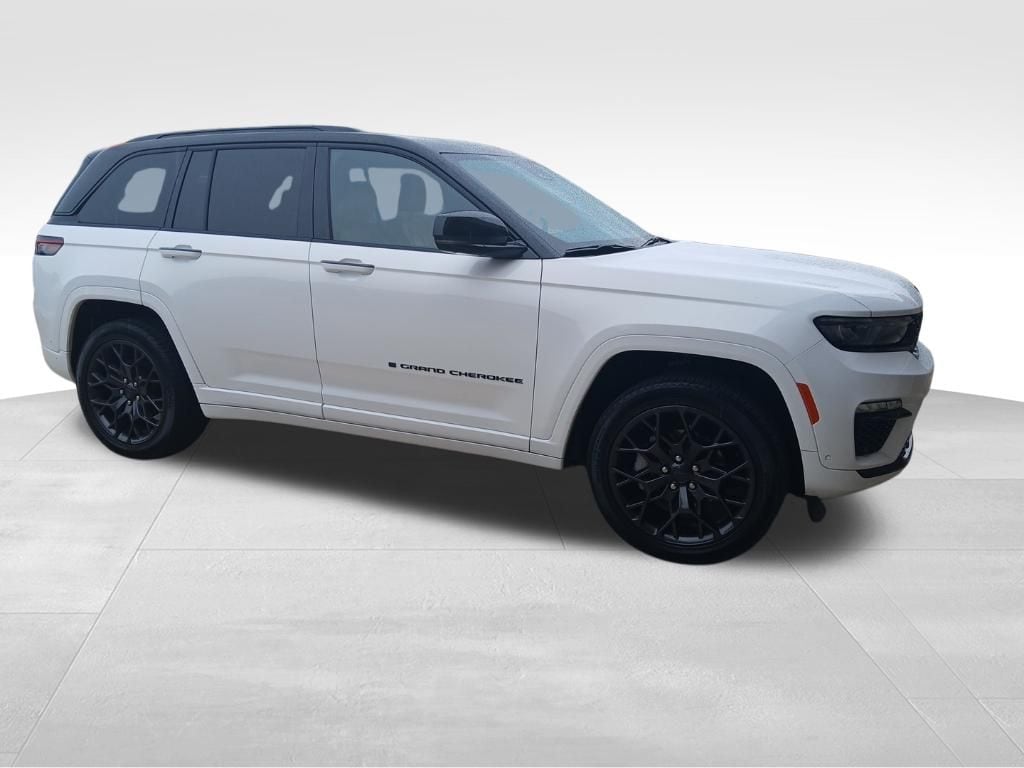 2025 Jeep Grand Cherokee SUV 
