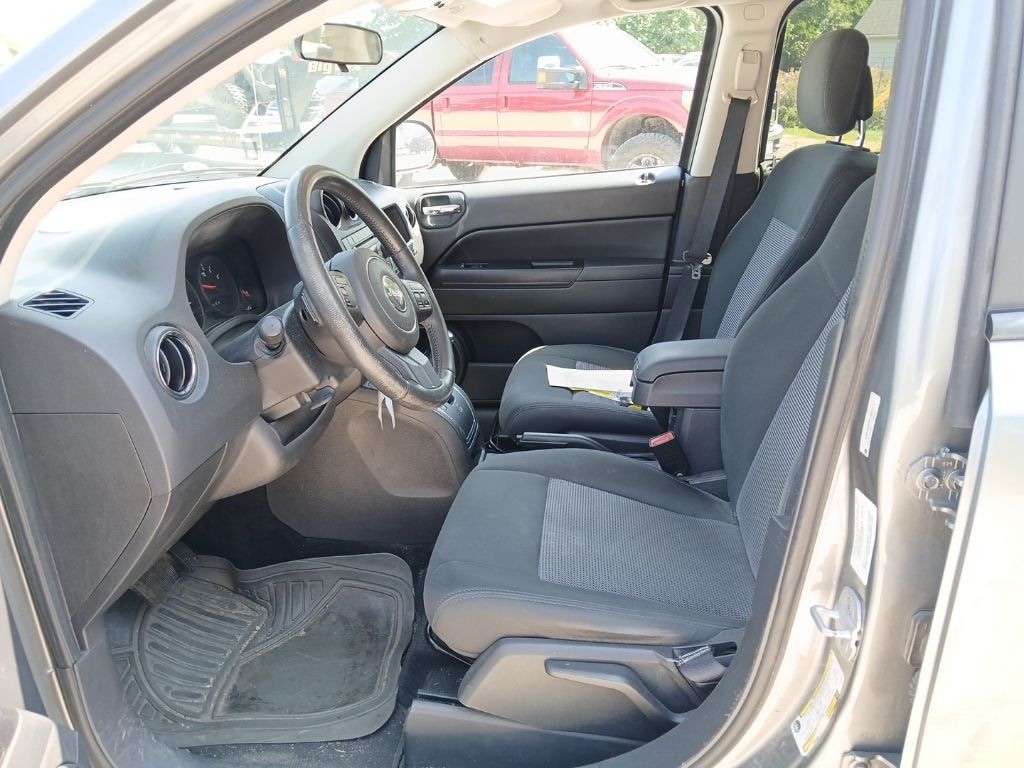 Used 2013 Jeep Compass Latitude 4x4 SUV