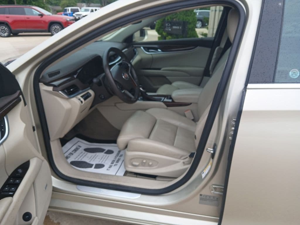 Used 2013 CADILLAC XTS Premium AWD Sedan