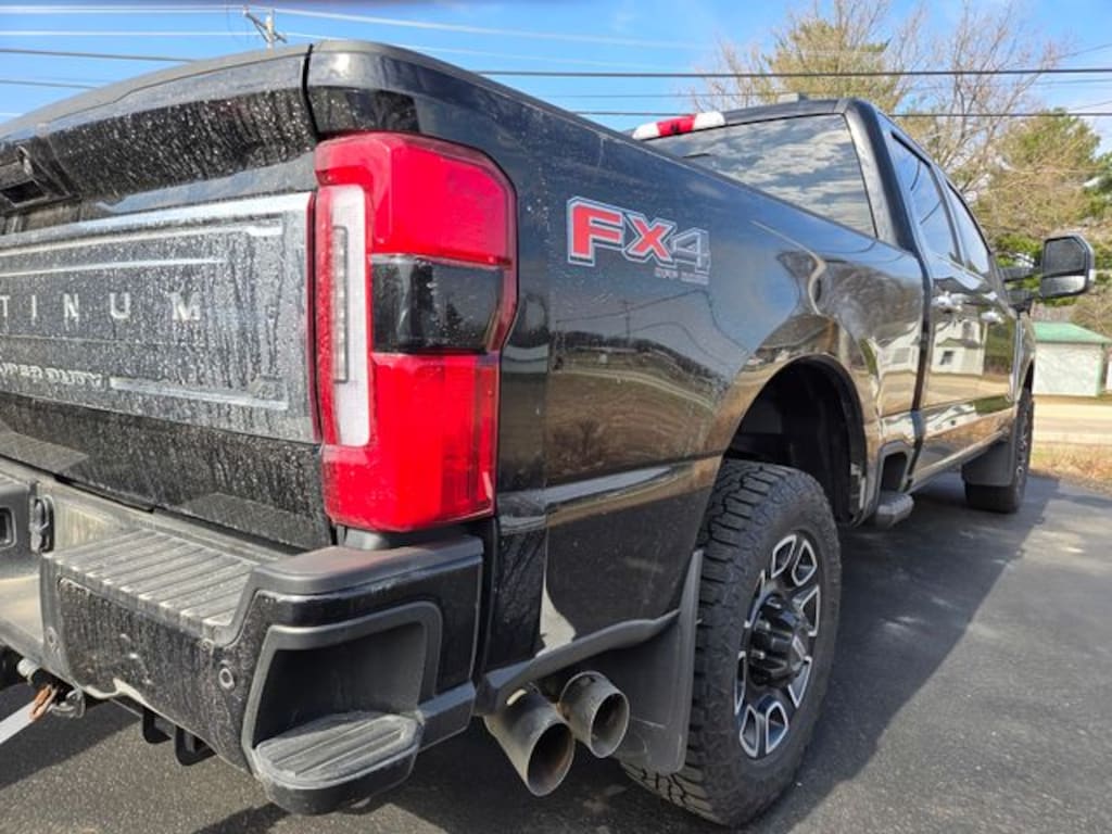 Used 2024 Ford F-250 Truck Crew Cab