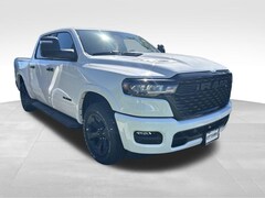 2026 Ram 1500 BIG HORN CREW CAB 4X4 5'7 BOX Pickup
