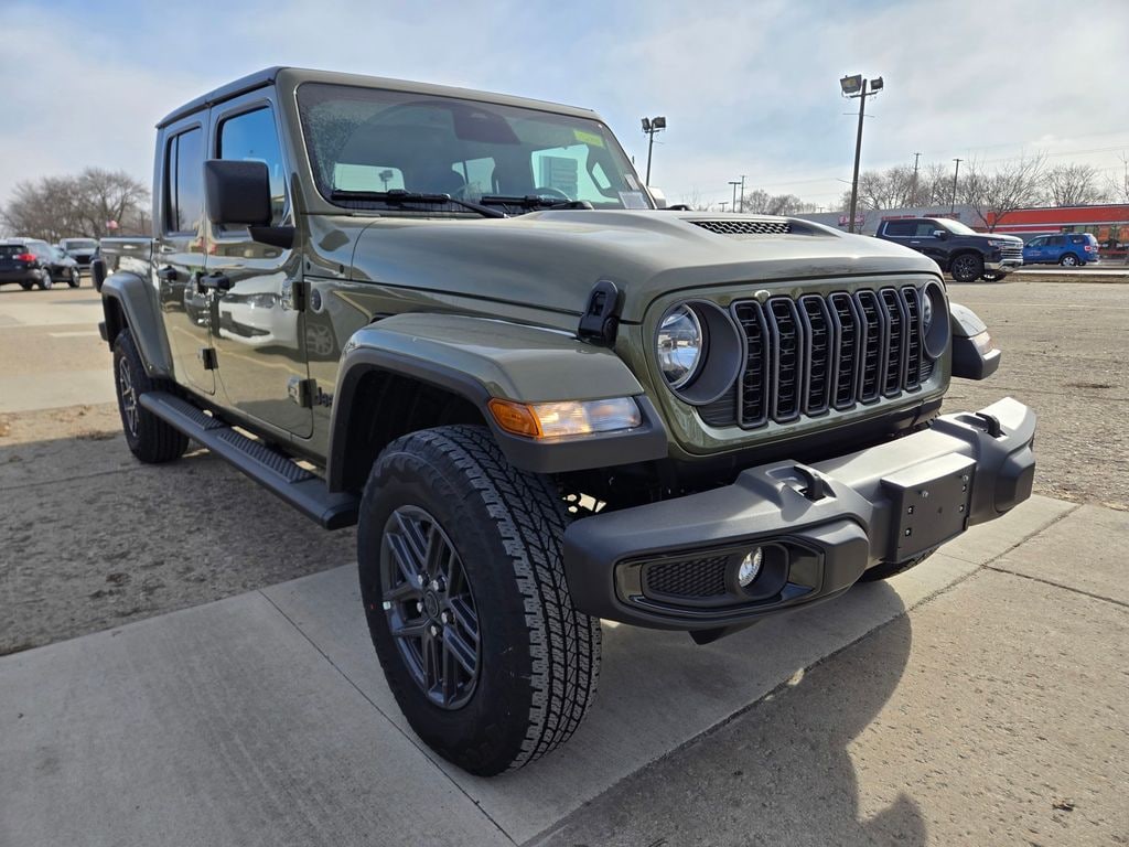 New 2026 Jeep Gladiator SPORT S 4X4 Pickup