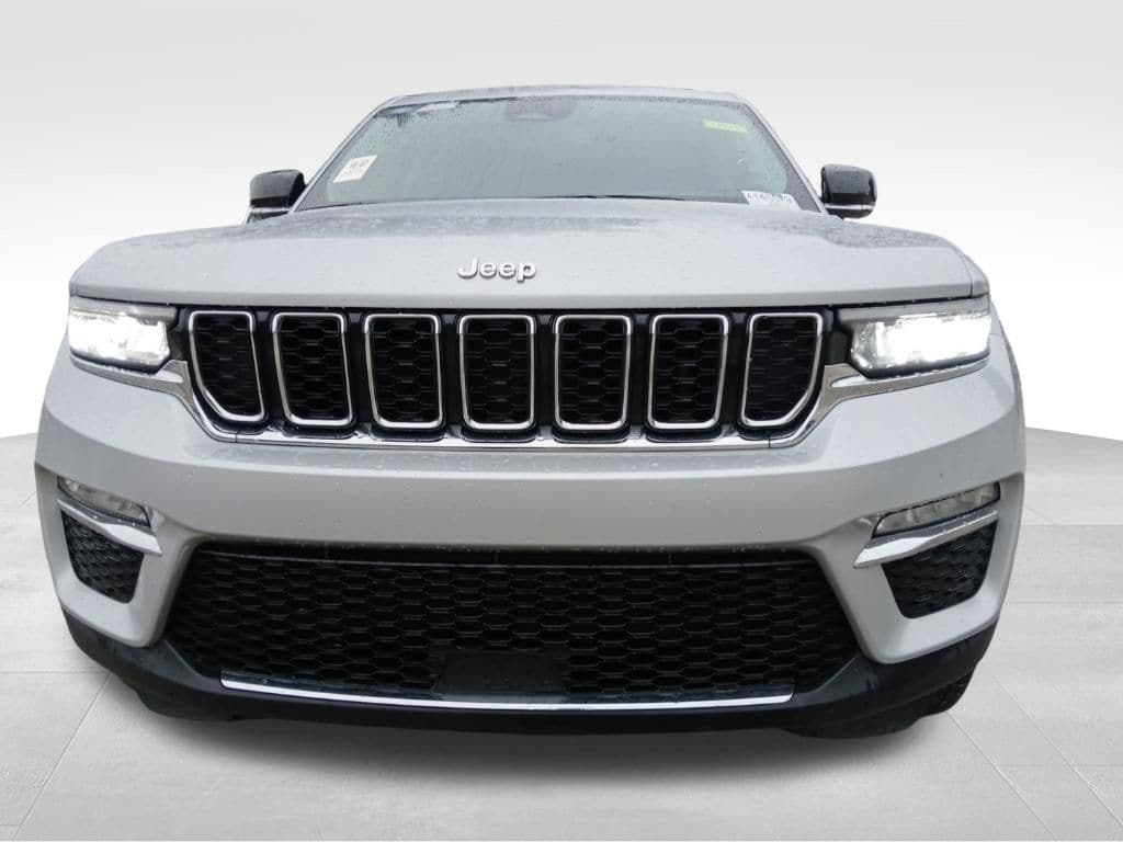 Used 2024 Jeep Grand Cherokee Limited SUV