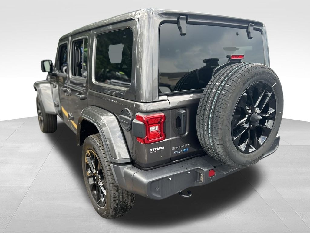 Used 2025 Jeep Wrangler 4xe Sahara SUV