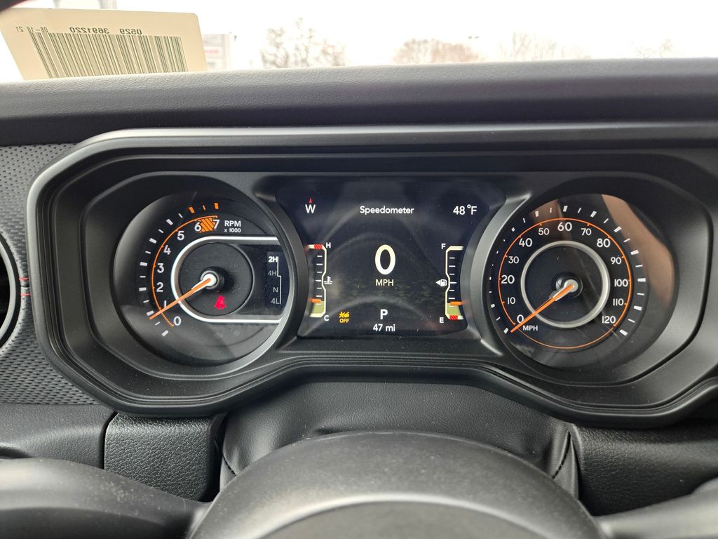 2025 Jeep Wrangler 4-Door Rubicon - Photo 14